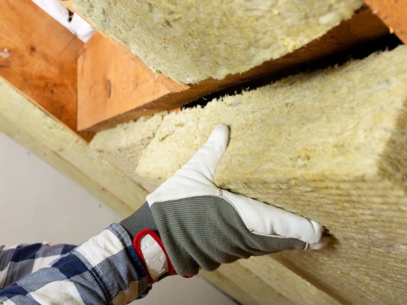 installing insulation